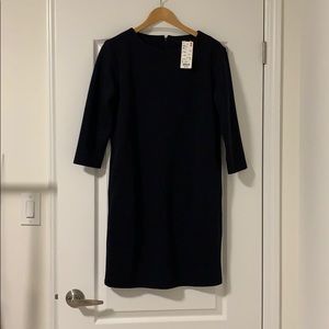 UNIQLO 3/4 sleeve shift dress with pockets